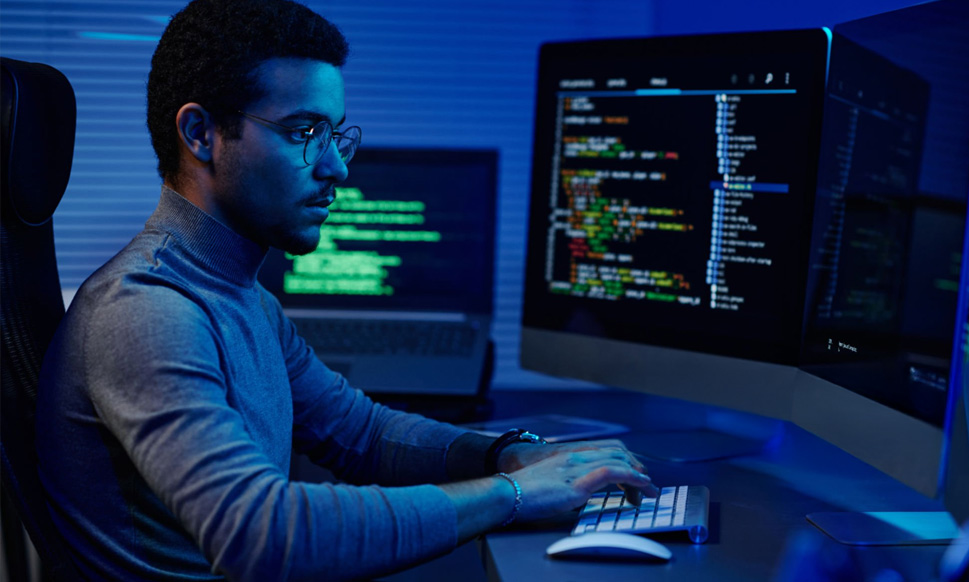 Blue-Cut Glasses for Office Workers and IT Professionals